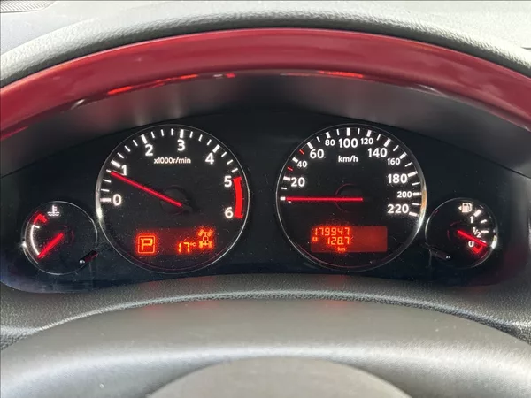 Nissan Pathfinder 3,0 DCI 231PS LE Executive 4x - foto 41