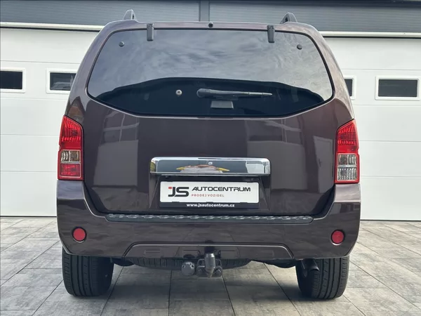 Nissan Pathfinder 3,0 DCI 231PS LE Executive 4x - foto 9