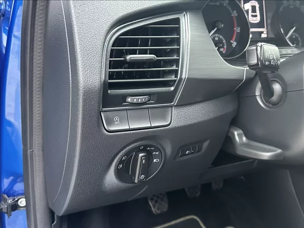 Škoda Fabia 1,0 MPI 75PS Soleil - foto 30