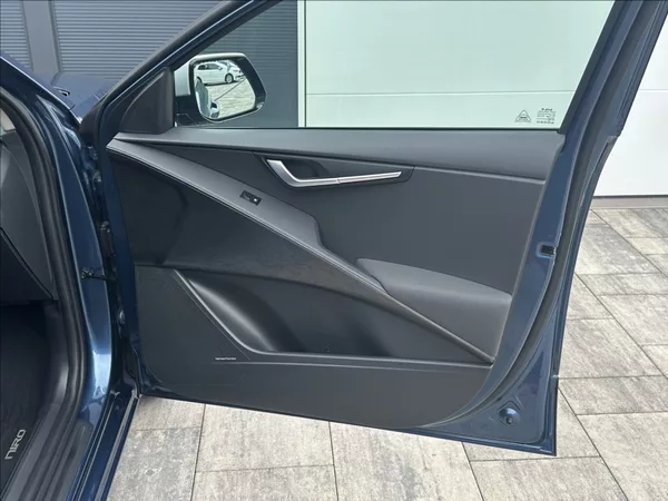 Kia Niro 1,6 GDI PHEV 184PS Spirit A/T - foto 18