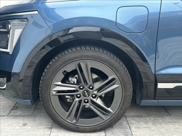 Kia Niro 1,6 GDI PHEV 184PS Spirit A/T - foto 45