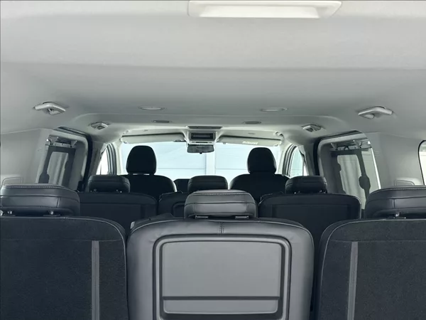 Ford Tourneo Custom 2,0 170PS L2 Titanium X A/T 4 - foto 48