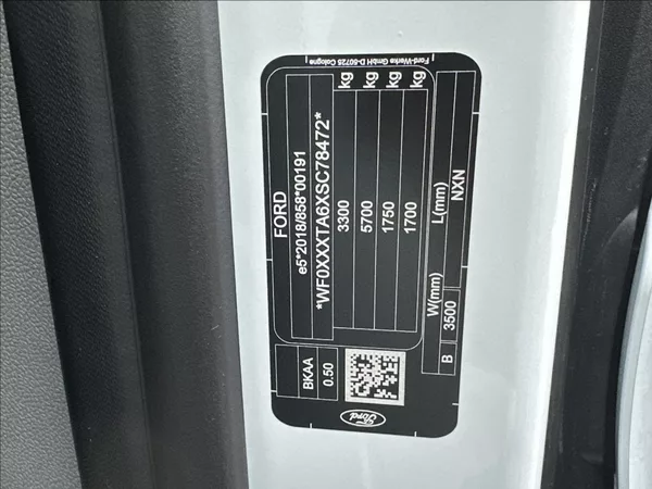 Ford Tourneo Custom 2,0 170PS L2 Titanium X A/T 4 - foto 53