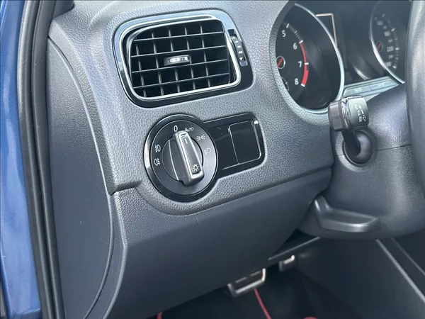 Volkswagen Polo 1,8 TSI 192PS GTI DSG - foto 30