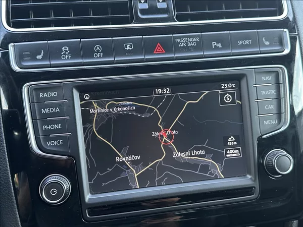 Volkswagen Polo 1,8 TSI 192PS GTI DSG - foto 35