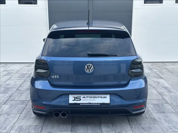 Volkswagen Polo 1,8 TSI 192PS GTI DSG - foto 8