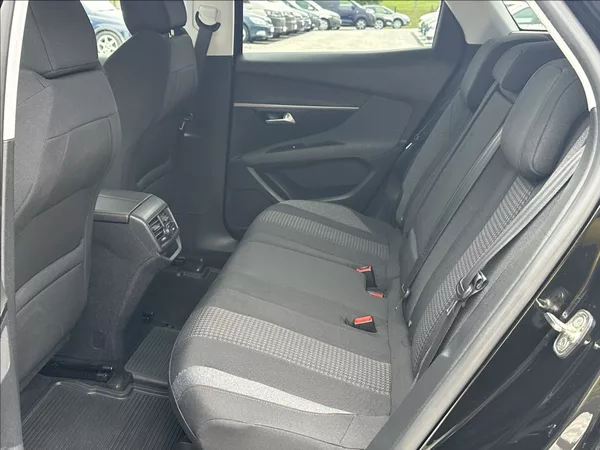 Peugeot 3008 1,5 BlueHDI 130PS Active - foto 14