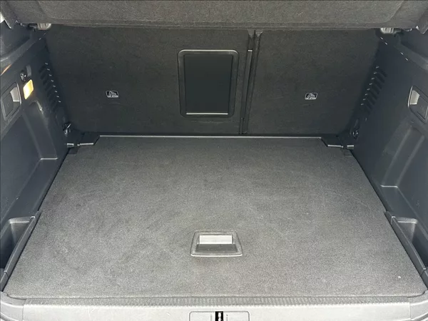 Peugeot 3008 1,5 BlueHDI 130PS Active - foto 42