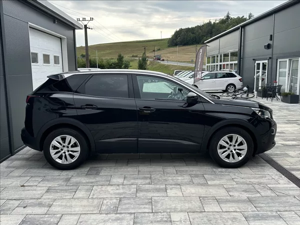 Peugeot 3008 1,5 BlueHDI 130PS Active - foto 6
