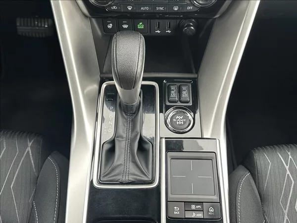Mitsubishi Eclipse Cross 2,2 DI-D 148PS Spirit+ A/T 4x - foto 27