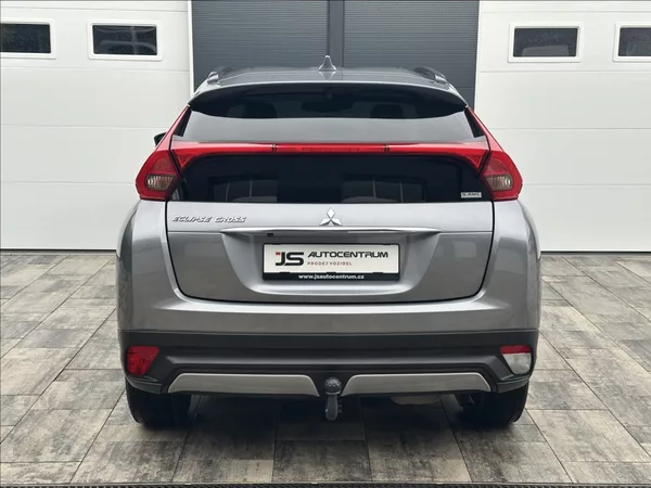 Mitsubishi Eclipse Cross 2,2 DI-D 148PS Spirit+ A/T 4x - foto 8