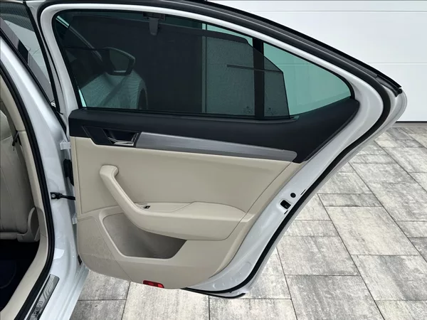 Škoda Superb 1,4 TSI 150PS Style Plus 4x4 - foto 21