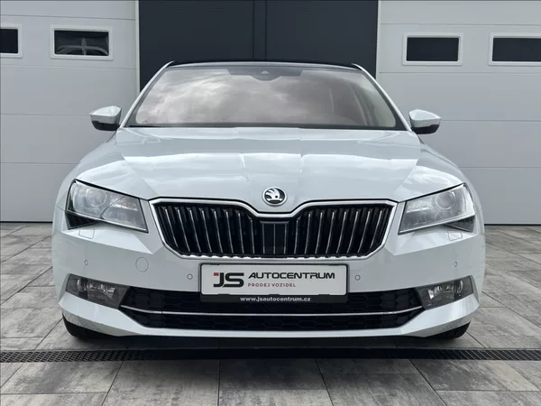 Škoda Superb 1,4 TSI 150PS Style Plus 4x4 - foto 4