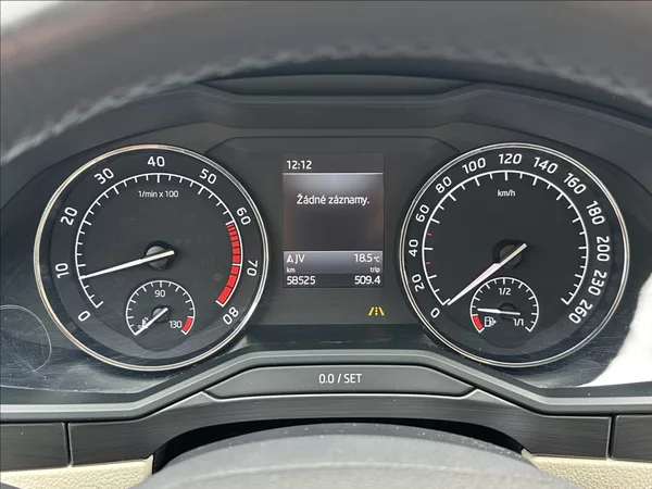 Škoda Superb 1,4 TSI 150PS Style Plus 4x4 - foto 42