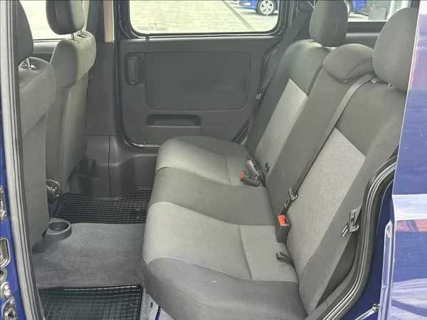 Opel Combo 1,3 CDTI 75PS Edition A/T - foto 14