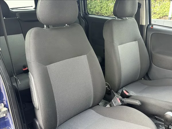 Opel Combo 1,3 CDTI 75PS Edition A/T - foto 18
