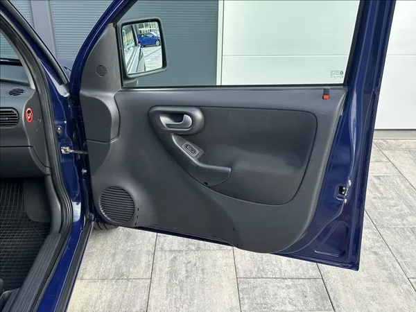 Opel Combo 1,3 CDTI 75PS Edition A/T - foto 19