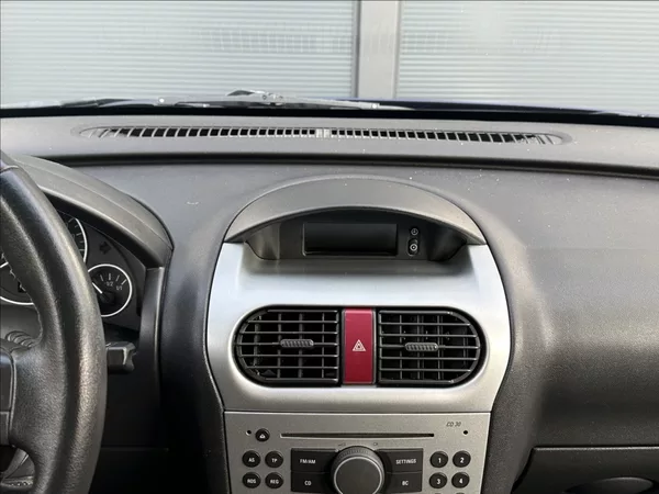 Opel Combo 1,3 CDTI 75PS Edition A/T - foto 25