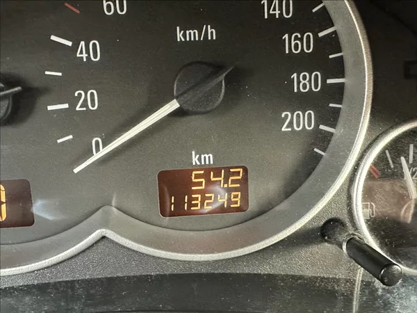 Opel Combo 1,3 CDTI 75PS Edition A/T - foto 34