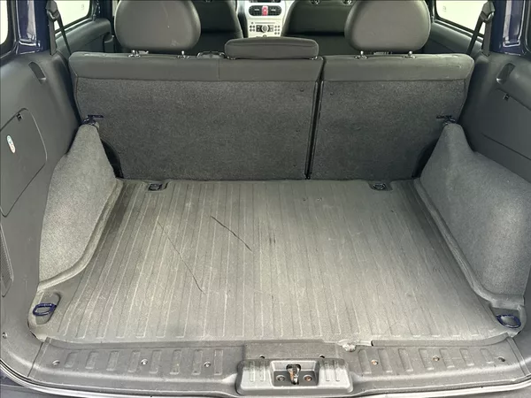 Opel Combo 1,3 CDTI 75PS Edition A/T - foto 37