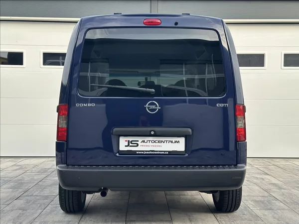 Opel Combo 1,3 CDTI 75PS Edition A/T - foto 9