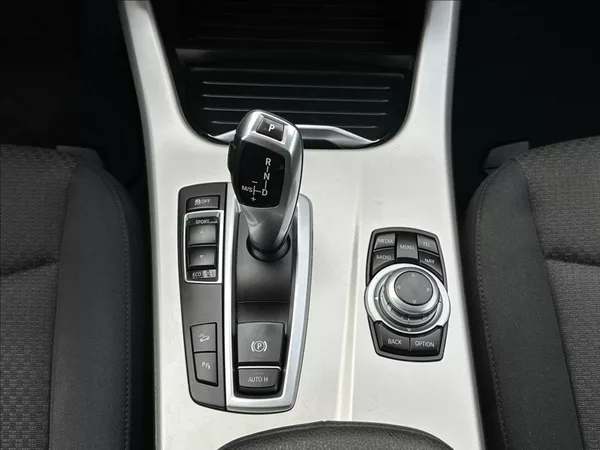 BMW X3 2,0 28i 245PS Advantage A/T 4 - foto 27