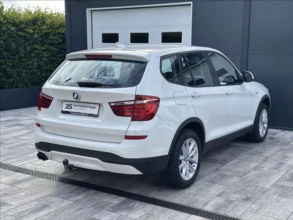 BMW X3 2,0 28i 245PS Advantage A/T 4 - foto 7