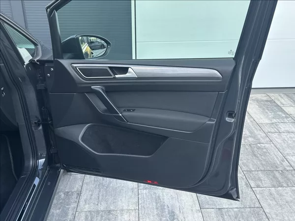 Volkswagen Golf Sportsvan 1,2 TSI 110PS Allstar - foto 18