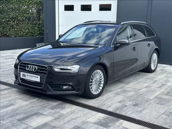 Audi A4 3,0 TDI 204PS Ambiente A/T - foto 2