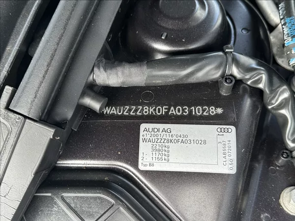 Audi A4 3,0 TDI 204PS Ambiente A/T - foto 49