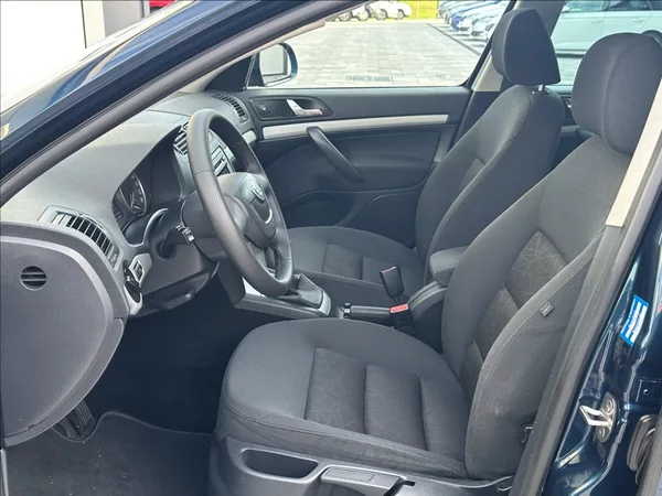 Škoda Octavia 1,8 TSI 152PS II FL Family - foto 12