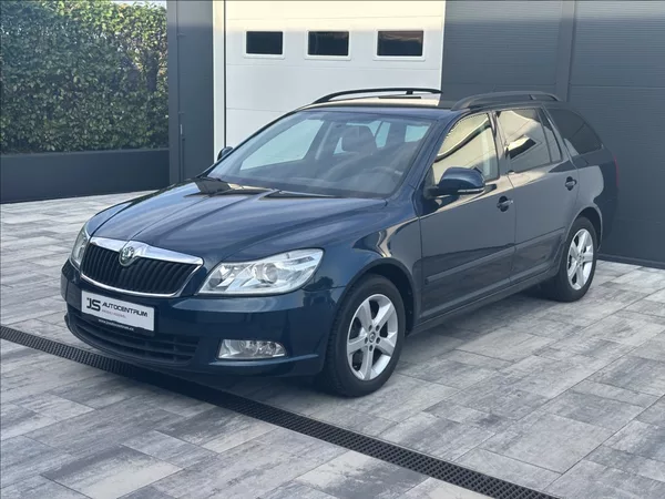 Škoda Octavia 1,8 TSI 152PS II FL Family - foto 2