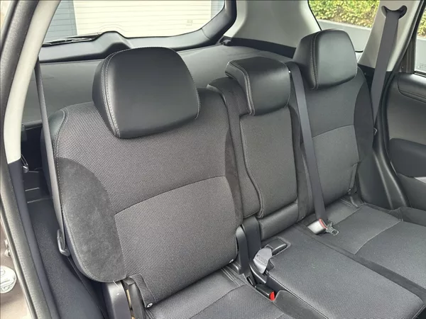 Mitsubishi Outlander 2,2 DI-D 177PS X-Tra - foto 20