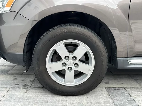 Mitsubishi Outlander 2,2 DI-D 177PS X-Tra - foto 38