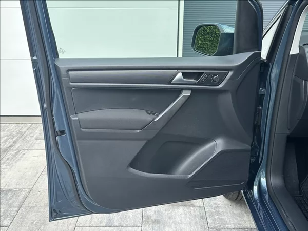Volkswagen Caddy 2,0 TDI 122PS Trendline 4x4 - foto 13