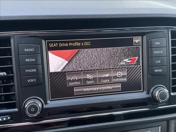 Seat Leon 2,0 TSI 290PS SC Cupra M/T - foto 36