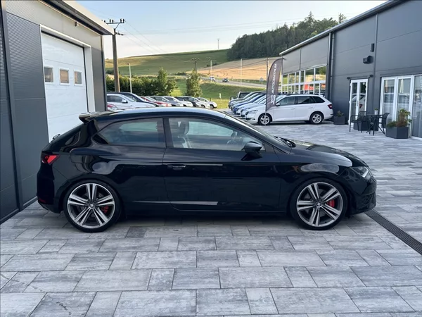 Seat Leon 2,0 TSI 290PS SC Cupra M/T - foto 6