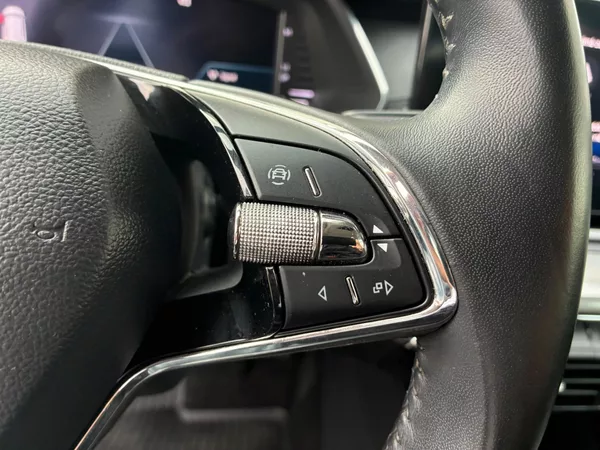Škoda Octavia 2.0TDi, 85KW, ACC, KEYLESS,DPH - foto 19