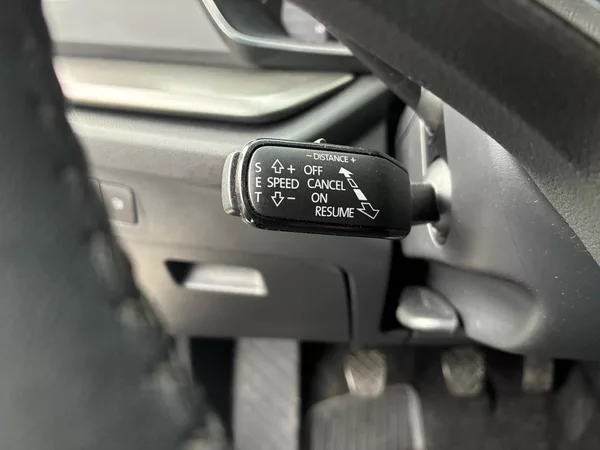 Škoda Octavia 2.0TDi, 85KW, ACC, KEYLESS,DPH - foto 20