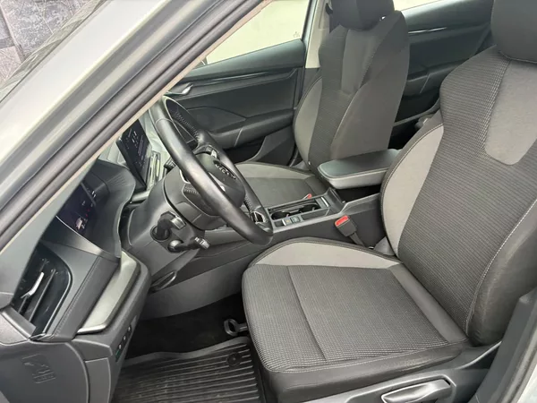 Škoda Octavia 2.0TDi, 85KW, ACC, KEYLESS,DPH - foto 24