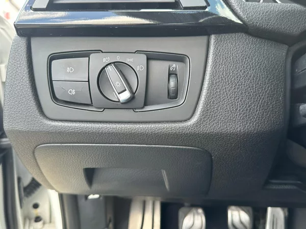 BMW Řada 3 318D, 2.0D, 105KW, 4x4 - foto 16