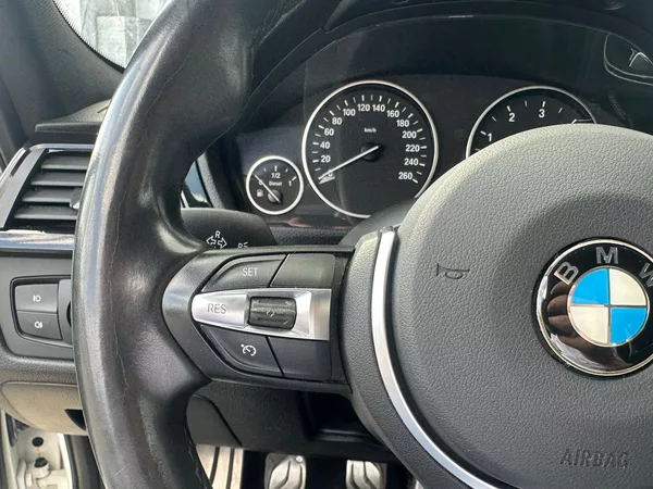 BMW Řada 3 318D, 2.0D, 105KW, 4x4 - foto 17
