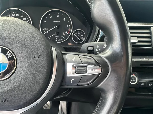 BMW Řada 3 318D, 2.0D, 105KW, 4x4 - foto 18