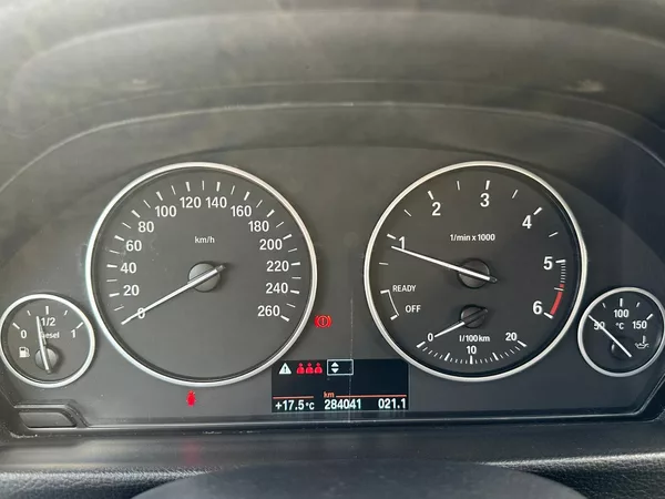 BMW Řada 3 318D, 2.0D, 105KW, 4x4 - foto 21