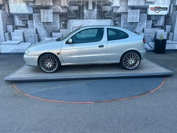 Renault Mégane 1.6i 79KW - foto 5