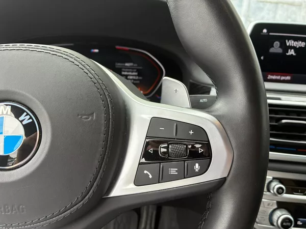 BMW Řada 7 740i, 239KW, LONG, SOFT - foto 24