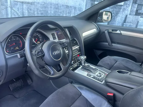 Audi Q7 3.0TDi, 180KW, S-LINE, VZDUCH - foto 26