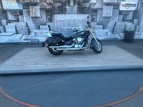 Kawasaki Vulcan 900 Classic VN 900B