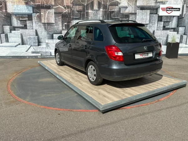 Škoda Fabia 1.2TSi,63KW,VYHŘ.SEDADLA,TEMP. - foto 8
