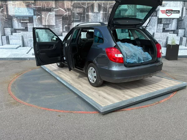 Škoda Fabia 1.2TSi,63KW,VYHŘ.SEDADLA,TEMP. - foto 9